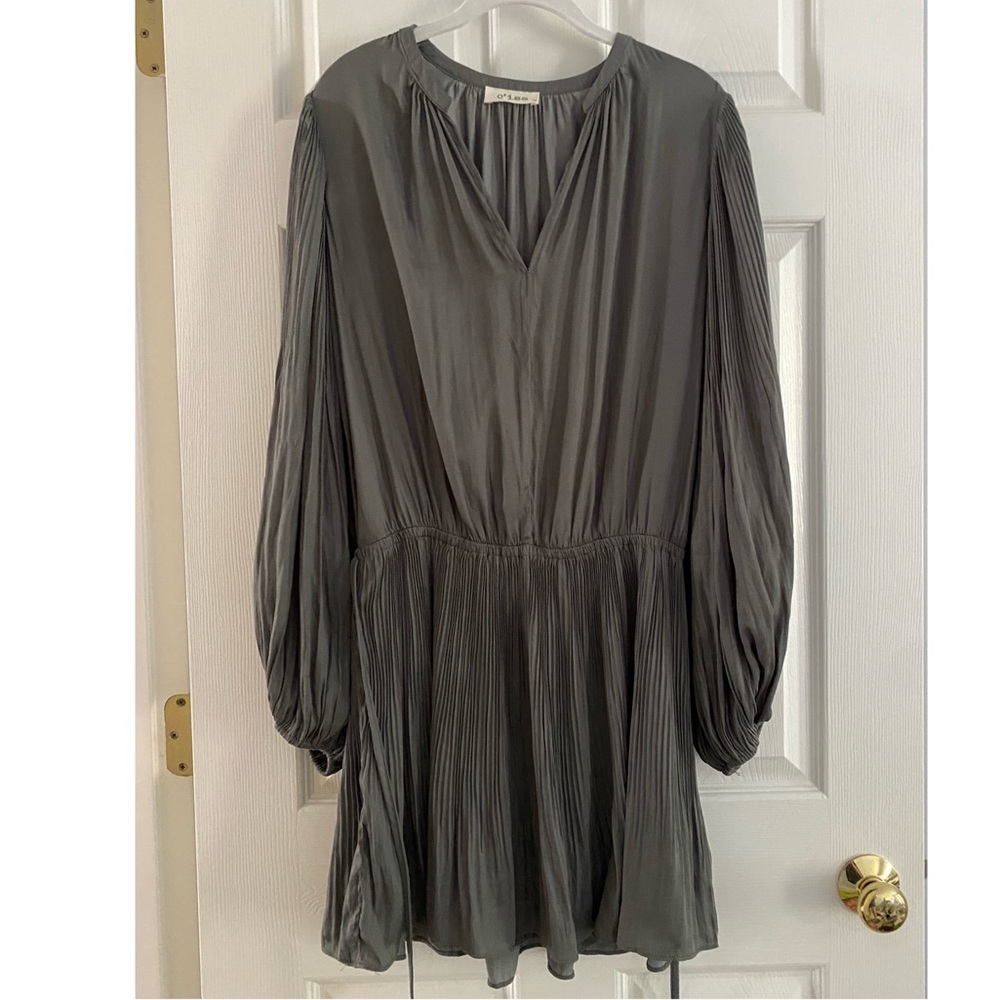 Pleated high waisted mini dress